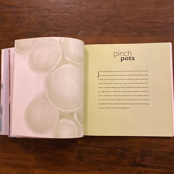 Simply Pottery: A Practical Course in Basic Pottery Techniques by Sarah Pearch - Picture 5 of 9